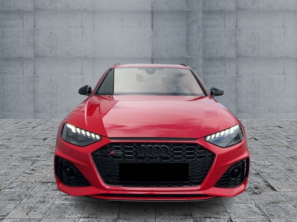 AUDI RS4 AVANT | sportovní kombi V6 biturbo 450 koní | německé předváděcí auto | dovoz | červená s černou kůží | super výbava | skvělá cena | nákup online | auto eshop | AUTOiBUY.com